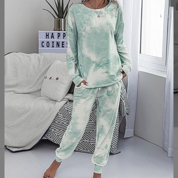 Tie Dye Jogger Lounge Set in Mint Green and White - Picture 3 of 10